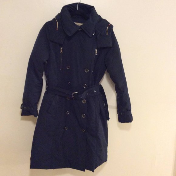 Burberry Kensington Double-Breasted Trench Coat with Detachable Hood